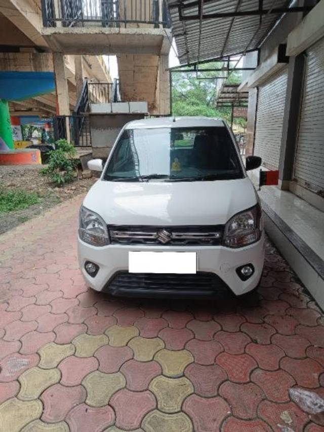 https://images10.gaadi.com/usedcar_image/4560486/original/processed_fbd2e173-4b5f-476d-9ba8-de1b1d4324b5.jpg?imwidth=6400