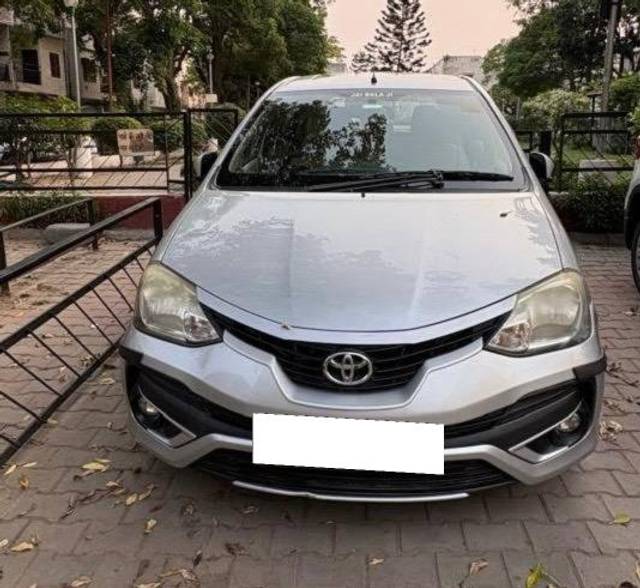 https://images10.gaadi.com/usedcar_image/4560498/original/processed_e8c63f51-684b-4923-a41f-45a791ca5617.jpeg?imwidth=6400