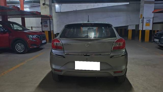 https://images10.gaadi.com/usedcar_image/4560501/original/processed_9026c593-11f6-4ef0-8305-60a150faf014.jpg?imwidth=6402