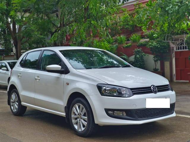 https://images10.gaadi.com/usedcar_image/4560519/original/processed_9931d27185d0ff6bd7ed5f7220f85972.jpg?imwidth=6400