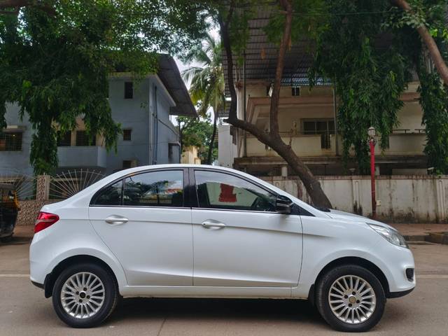 https://images10.gaadi.com/usedcar_image/4560523/original/e6af20614e876feed641e40f3b9fe740.jpg?imwidth=6401