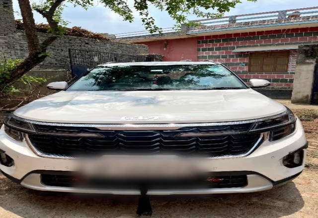 https://images10.gaadi.com/usedcar_image/4560535/original/2f538468-c64d-46e6-8843-50d90d540321.?imwidth=6400