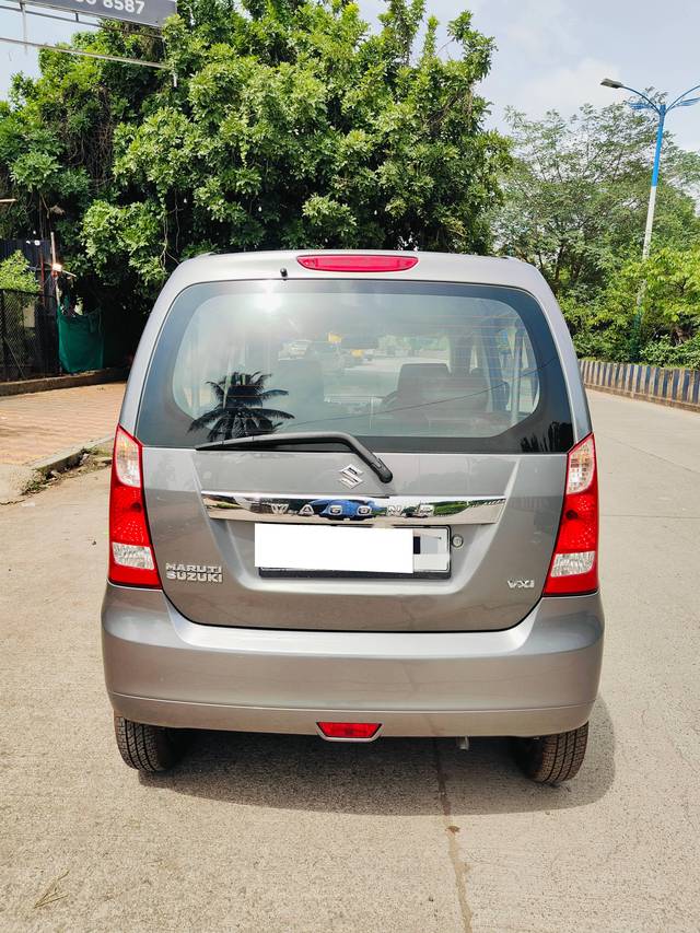 https://images10.gaadi.com/usedcar_image/4560539/original/processed_3812e91b48a240c16c08235230bd1230.jpg?imwidth=6401