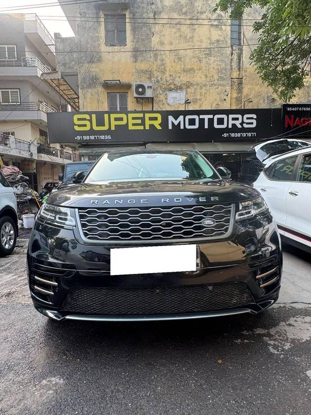 https://images10.gaadi.com/usedcar_image/4560557/original/processed_f477e965f6e2d0164754e34c9982c40a.jpeg?imwidth=6400