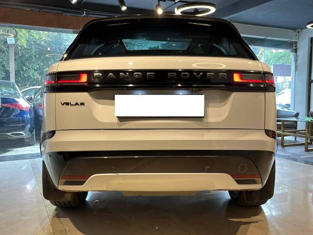 https://images10.gaadi.com/usedcar_image/4560581/original/processed_b41a3a19b948b61c350569c0d819751e.jpeg?imwidth=6402