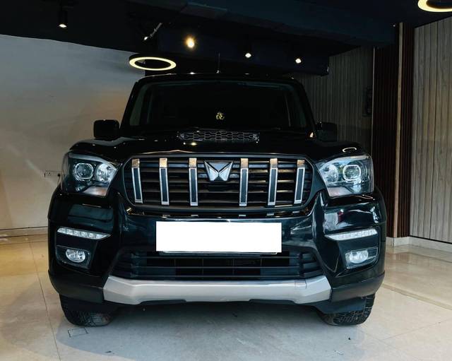 https://images10.gaadi.com/usedcar_image/4560586/original/processed_6ed5dfd8430fed31e5f55d6b1b2dd3a7.jpeg?imwidth=6400