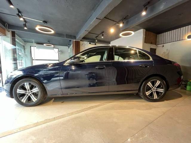 https://images10.gaadi.com/usedcar_image/4560600/original/1a1391ecd5c470560935b2b5086b706c.jpeg?imwidth=6402