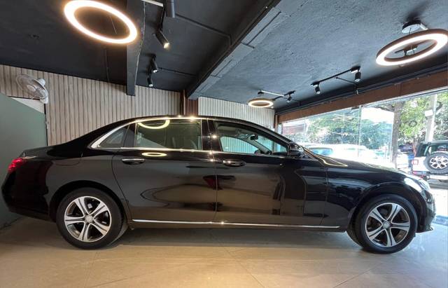 https://images10.gaadi.com/usedcar_image/4560605/original/22c44bceaea2343b3d274c1091a61502.jpeg?imwidth=6401