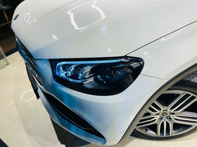 https://images10.gaadi.com/usedcar_image/4560609/original/add07fe99cfb22ff8cf233cd32ee2026.jpeg?imwidth=6402