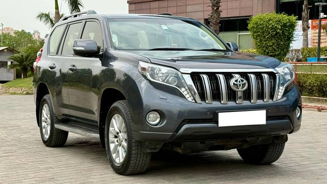 https://images10.gaadi.com/usedcar_image/4560625/original/processed_1293f9221de3fcd12bda51fd8417fb61.jpg?imwidth=6400