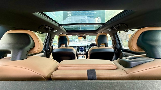 Second-hand 2018 Volvo V90 Cross Country D5 Inscription for sale in New Delhi-9