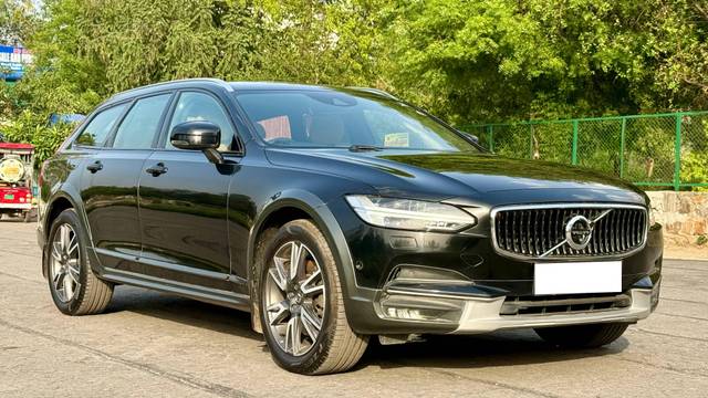 https://images10.gaadi.com/usedcar_image/4560631/original/processed_86828cce0675a836389b776b3c537843.jpg?imwidth=6400
