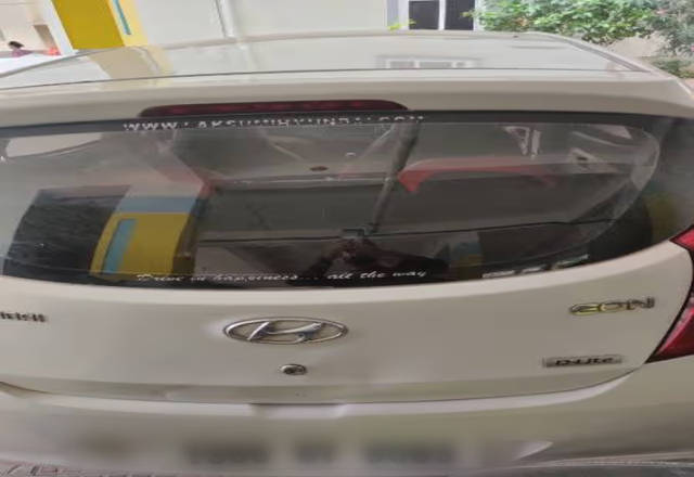 https://images10.gaadi.com/usedcar_image/4560674/original/562b7472-46fb-491e-919d-f6900c6a9b53.?imwidth=6402