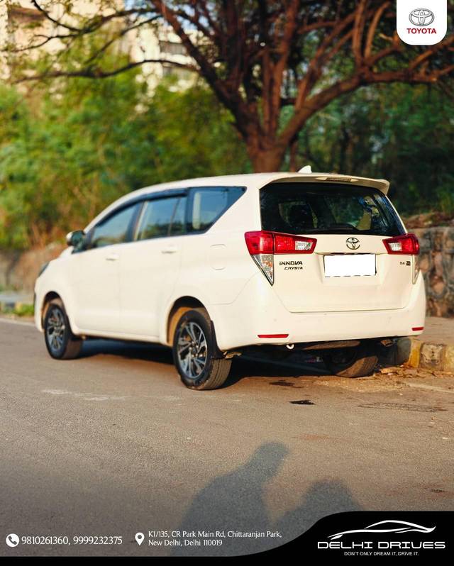 https://images10.gaadi.com/usedcar_image/4560691/original/processed_44edabbd291456eed7fba5ae1864b7f4.jpeg?imwidth=6401