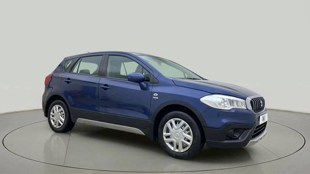 https://images10.gaadi.com/usedcar_image/4560700/original/e81d7f06b7d1520ef13677428b9e637c.jpg?imwidth=6400