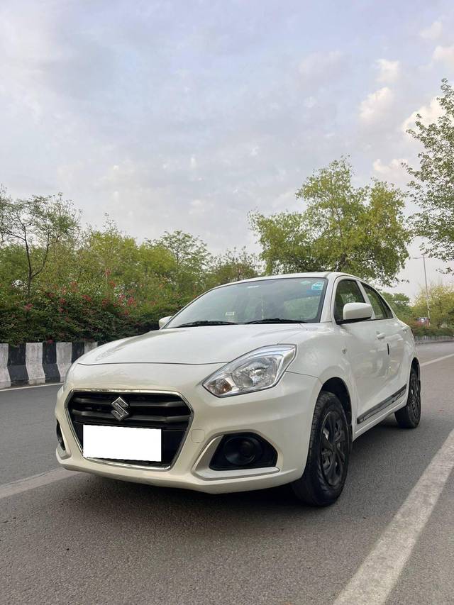 https://images10.gaadi.com/usedcar_image/4560735/original/processed_8c8bf476d44f68b9d52bf235689d71f6.jpg?imwidth=6400
