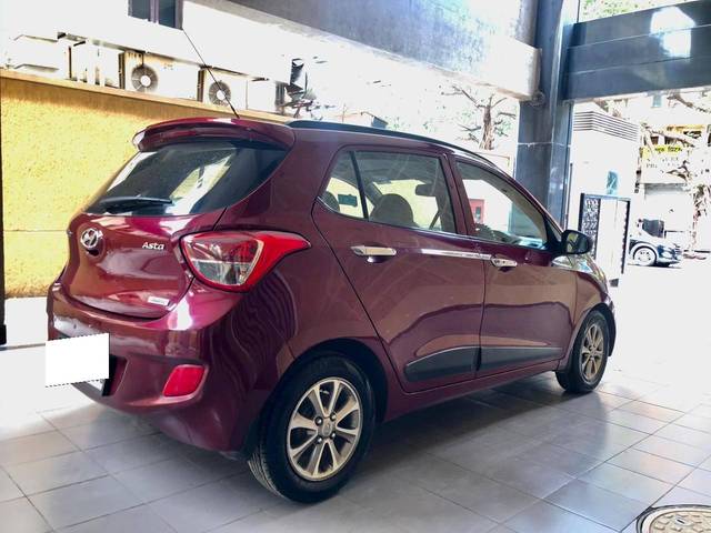 https://images10.gaadi.com/usedcar_image/4560736/original/processed_0f04390a9b0db62d4e1bd826d23563b8.jpg?imwidth=6401