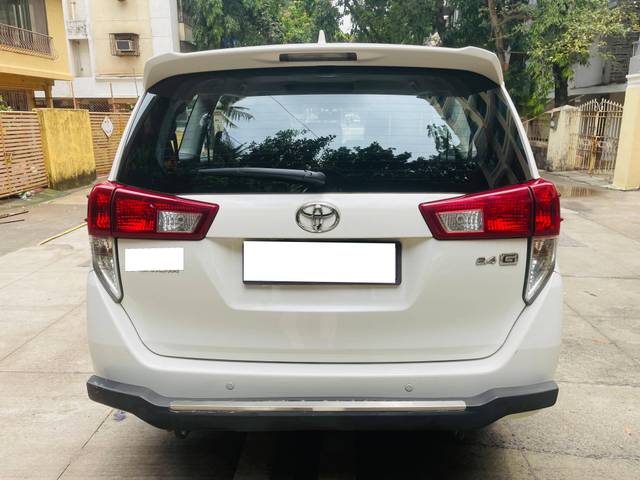 https://images10.gaadi.com/usedcar_image/4560742/original/processed_b60a4e78305bcd42427512f951f3f3a9.jpg?imwidth=6402