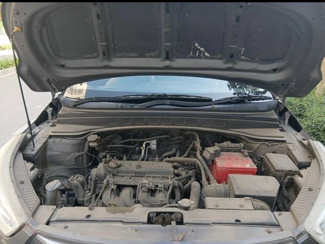 https://images10.gaadi.com/usedcar_image/4560809/original/18259ef40fb582ebe944b13adf4806a2.jpg?imwidth=6402