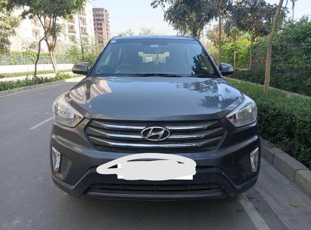 https://images10.gaadi.com/usedcar_image/4560809/original/728cb87b3f5a435abf832c189bf3df9f.jpg?imwidth=6401