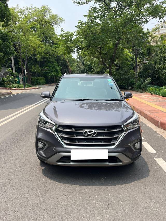 https://images10.gaadi.com/usedcar_image/4560820/original/processed_6d90cb03-9ce9-49e0-b49a-e5244894e1e6.jpg?imwidth=6400