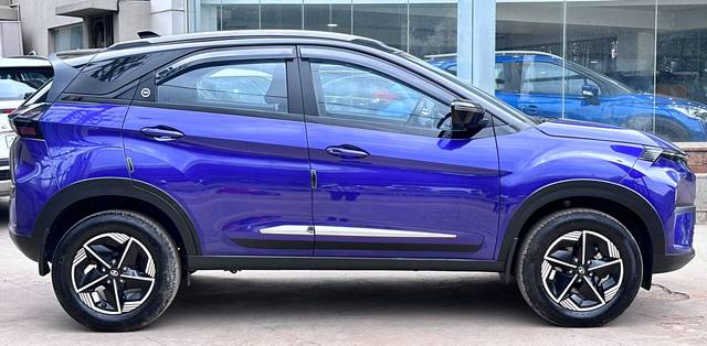 https://images10.gaadi.com/usedcar_image/4560821/original/72288437f1413724ea881bd8cb0b3f8f.jpeg?imwidth=6401