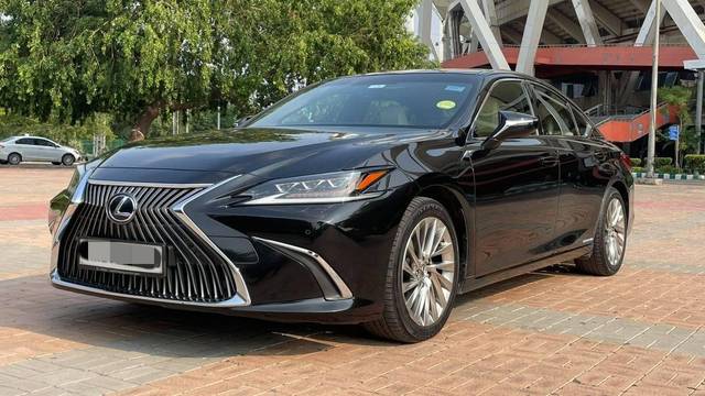 https://images10.gaadi.com/usedcar_image/4560825/original/processed_27c98400509c5ab4b808724b235c9891.jpg?imwidth=6400