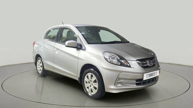 https://images10.gaadi.com/usedcar_image/4560853/original/5962247ec605d7533b3b1206306c1e85.jpg?imwidth=6400
