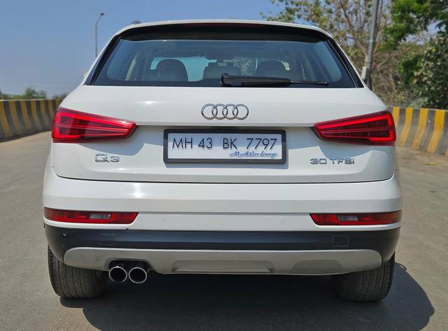 https://images10.gaadi.com/usedcar_image/4560860/original/processed_f4f041070d8b03e186eee246500f8974.jpg?imwidth=6402