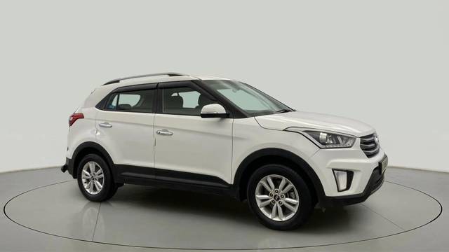 https://images10.gaadi.com/usedcar_image/4560910/original/a704ae81d50aa744512bbacc8049318e.jpg?imwidth=6400