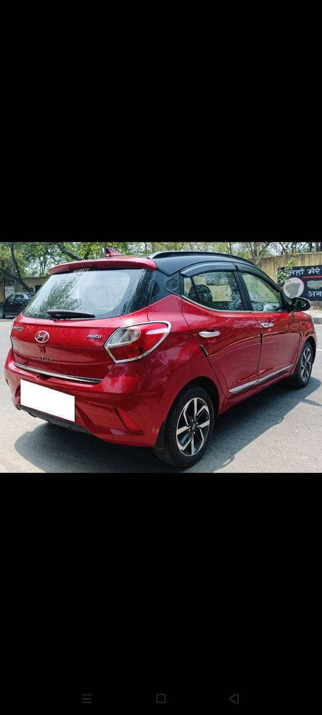 https://images10.gaadi.com/usedcar_image/4560927/original/processed_ccfcbaab709b3d9ae14b41c147f88c98.jpg?imwidth=6401