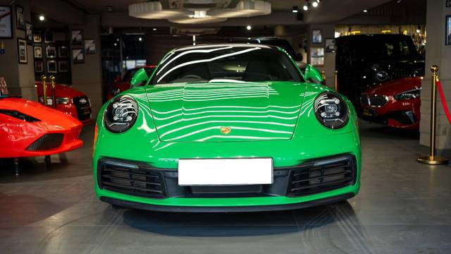https://images10.gaadi.com/usedcar_image/4561023/original/processed_d76b054f997db932e859f064e5e55c4a.jpg?imwidth=6401