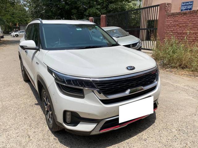 https://images10.gaadi.com/usedcar_image/4561026/original/processed_8c767cba-001e-4217-9d06-2aed4b21dc62.jpg?imwidth=6400