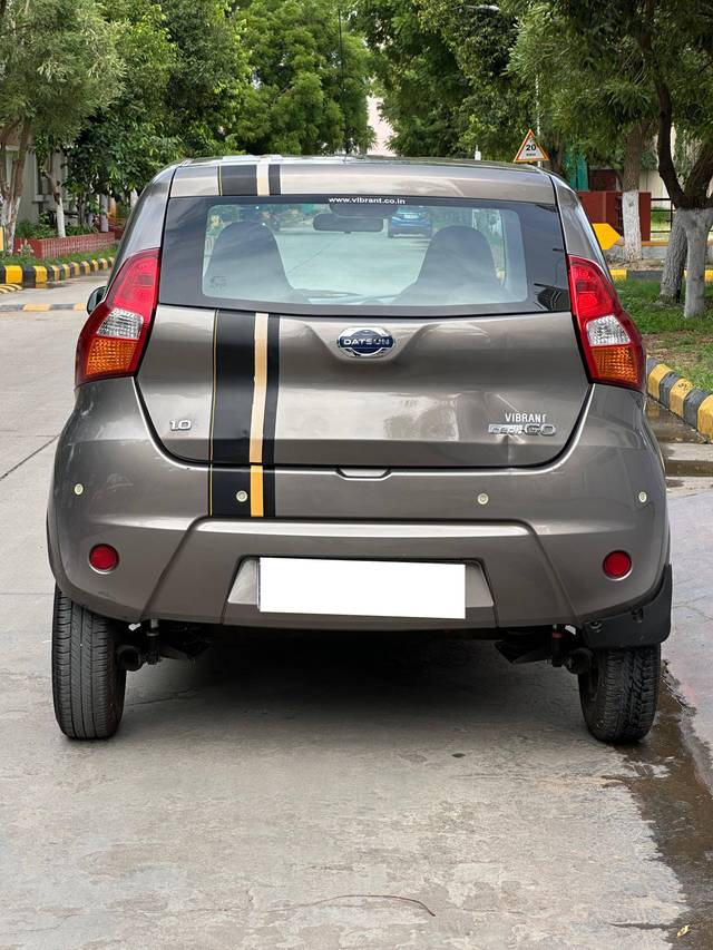 https://images10.gaadi.com/usedcar_image/4561038/original/processed_15c11dde4b4a2b8e4fefe8b0e96dd75f.jpg?imwidth=6402