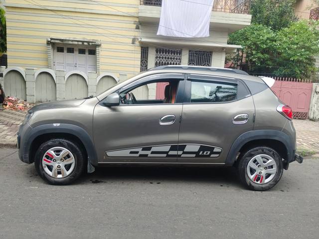 https://images10.gaadi.com/usedcar_image/4561061/original/aff9d0a77dd430e7d2cfa8045c1b965e.jpg?imwidth=6402