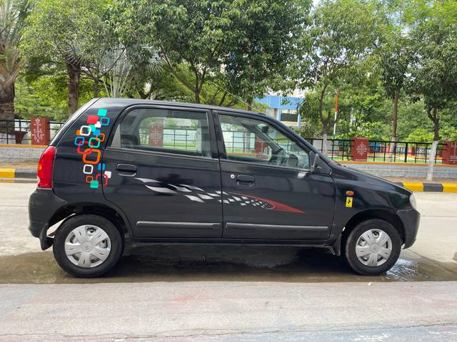 https://images10.gaadi.com/usedcar_image/4561066/original/33d57a2704c4b5880a9385c920bb62a0.jpg?imwidth=6401