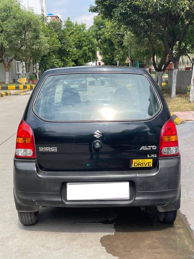 https://images10.gaadi.com/usedcar_image/4561066/original/processed_639c05c0646c96d0da7368dfeab60cec.jpg?imwidth=6402