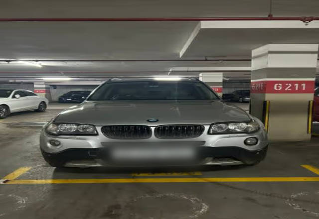 https://images10.gaadi.com/usedcar_image/4561070/original/6a9be961-ba98-4a52-b424-da31fcf69944.?imwidth=6400