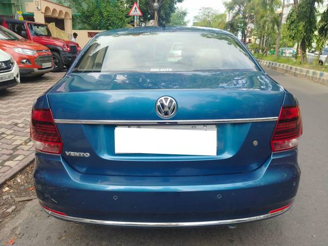 https://images10.gaadi.com/usedcar_image/4561081/original/processed_073bdc9f493f96c14f69de2e3a88b474.jpg?imwidth=6401