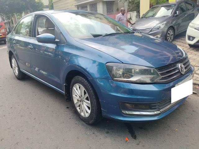 https://images10.gaadi.com/usedcar_image/4561081/original/processed_8cfa5a7c40e29ebd9c67814d3fc2c72f.jpg?imwidth=6400