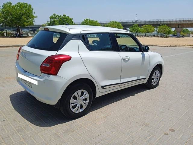 https://images10.gaadi.com/usedcar_image/4561090/original/processed_369144a5dfadb014a1dd1ef22901d5cc.jpg?imwidth=6401