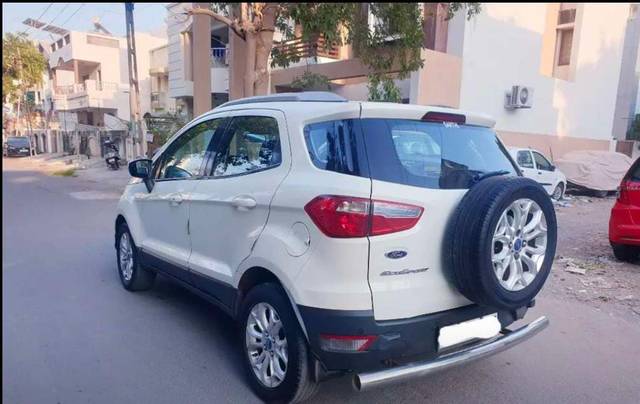 https://images10.gaadi.com/usedcar_image/4561103/original/30528fd5-4a41-4901-94f0-f65132ee3403.jpg?imwidth=6401