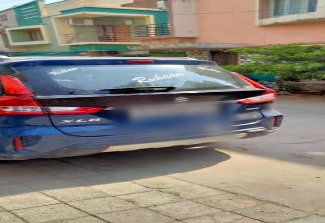 https://images10.gaadi.com/usedcar_image/4561139/original/b8d03835-f809-4b2f-bbdd-1ce201a62673.?imwidth=6402