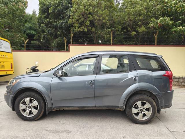 https://images10.gaadi.com/usedcar_image/4561143/original/processed_a4779fbe6b0dea9647625a072fea6680.jpg?imwidth=6402