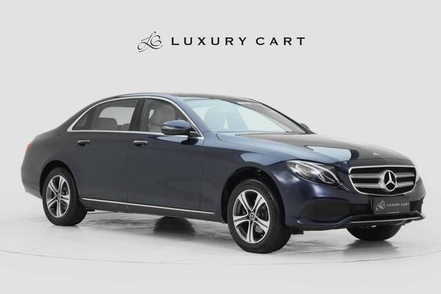 https://images10.gaadi.com/usedcar_image/4561148/original/processed_34a54d54fc37e9908d9a626c3b111065.jpg?imwidth=6400