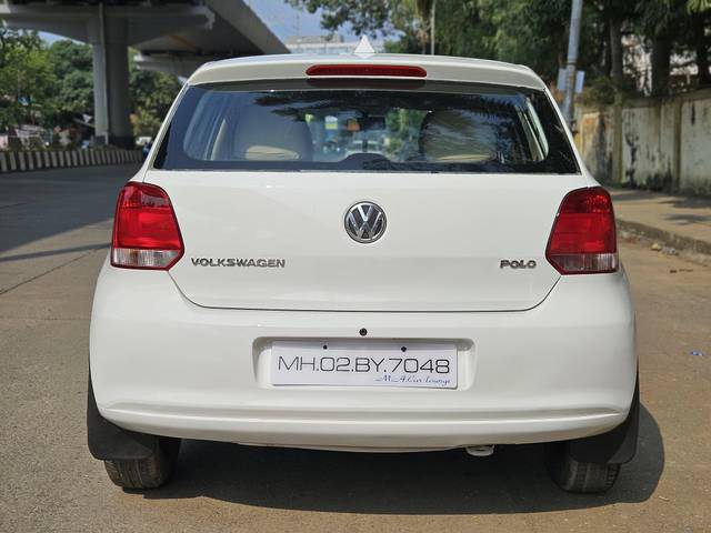 https://images10.gaadi.com/usedcar_image/4561155/original/processed_f16f1adaa3d0de674b8105f1fe4885e7.jpg?imwidth=6401