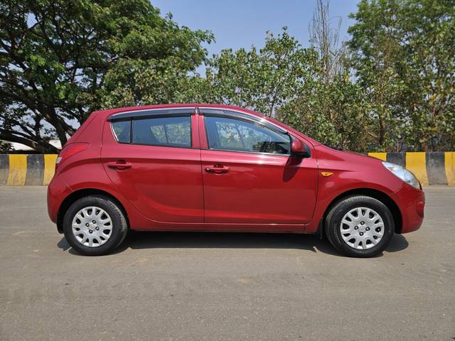 https://images10.gaadi.com/usedcar_image/4561163/original/fded892c99af9defd2314c9ee8df39aa.jpg?imwidth=6401