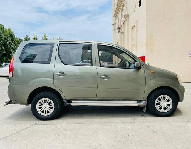 https://images10.gaadi.com/usedcar_image/4561170/original/9a3c9b970491ef6a69fae5559bc63d15.jpeg?imwidth=6401