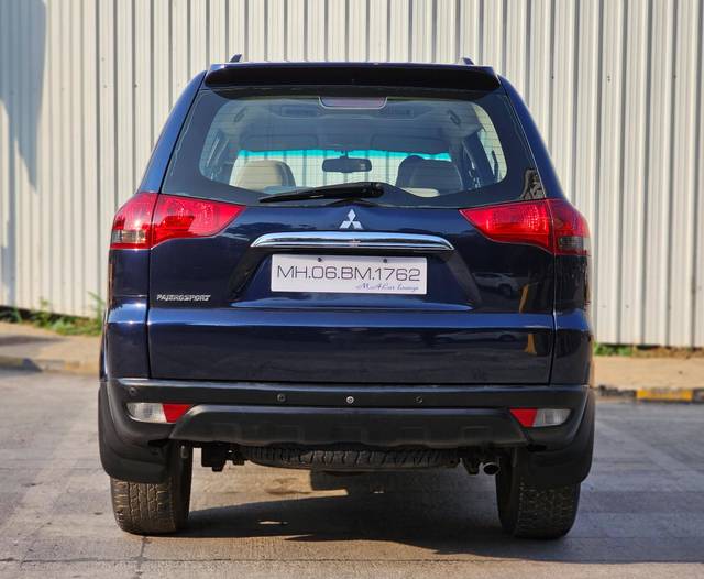 https://images10.gaadi.com/usedcar_image/4561172/original/processed_3afde6b1709f33d0f75bf1e9d83447f1.jpg?imwidth=6401