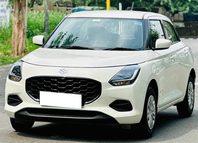 https://images10.gaadi.com/usedcar_image/4561185/original/processed_0f96727e238bc85ef8073e24a6d3454f.jpg?imwidth=6402